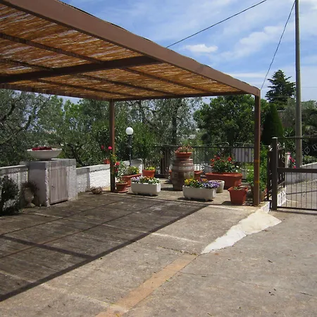 فندق مبيت وإفطار Casa Mariangi كاستيلانا غروتي