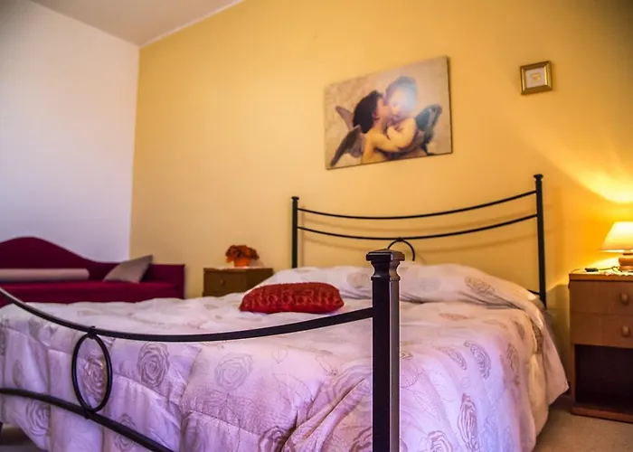 Bed and breakfast Casa Mariangi 3*