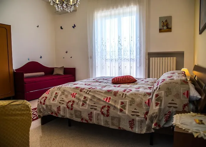 Casa Mariangi Bed & Breakfast 3*